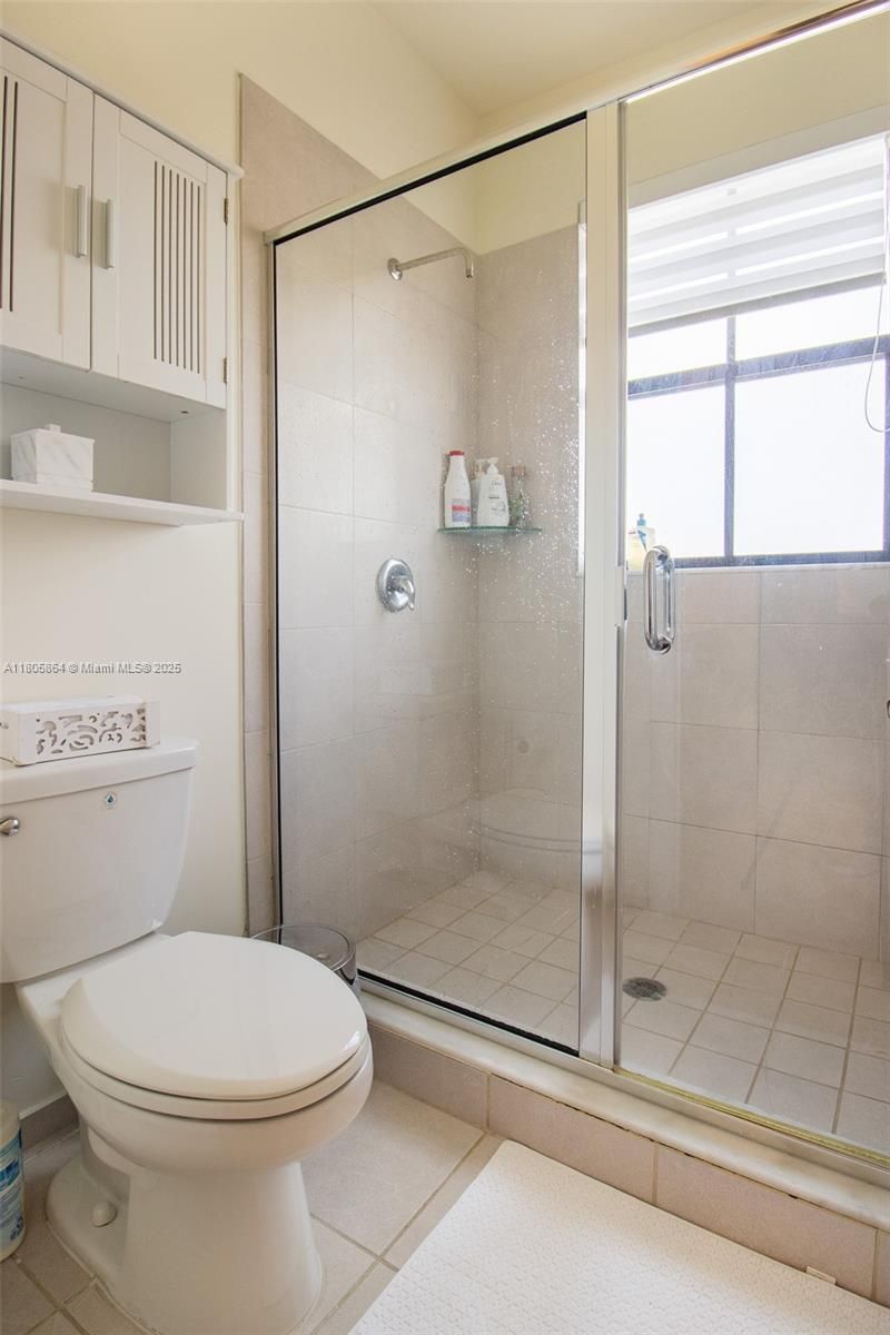 10966 W 33rd Way, Hialeah, FL 33018 Photo