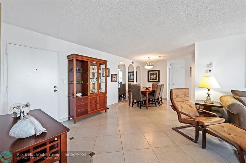 2841 N Ocean Boulevard, Unit 1103, Fort Lauderdale, FL 33308 Photo
