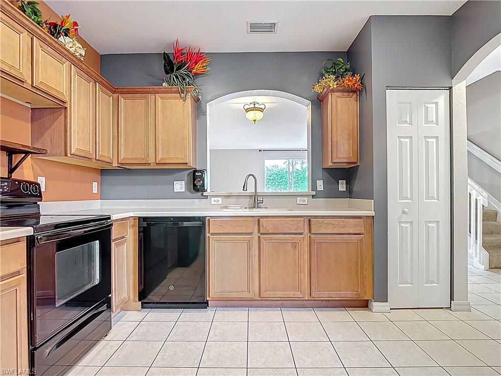 10013 Chiana Cir, Fort Myers, FL 33905 Photo