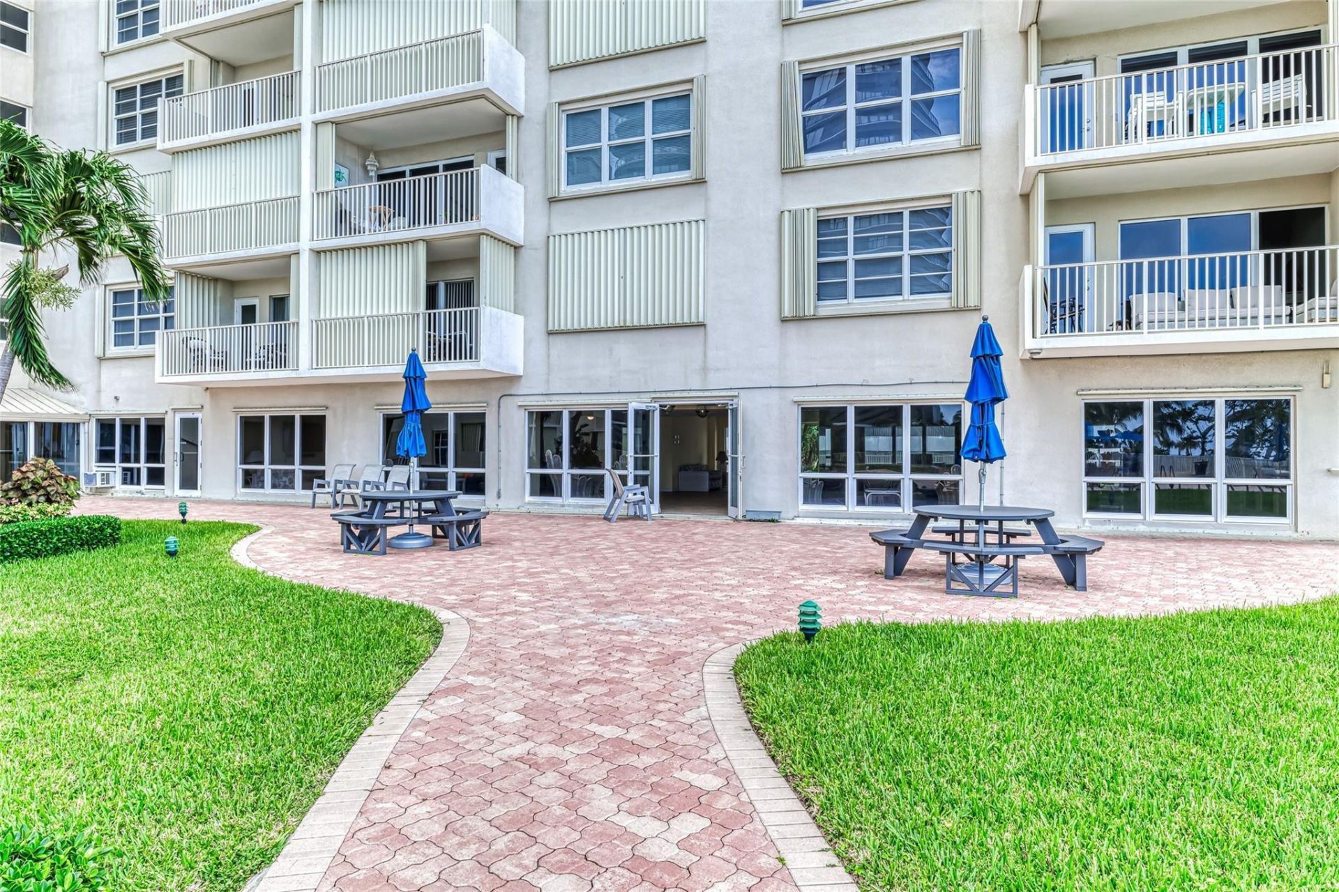 750 N Ocean Boulevard, Unit 1503, Pompano Beach, FL 33062 Photo