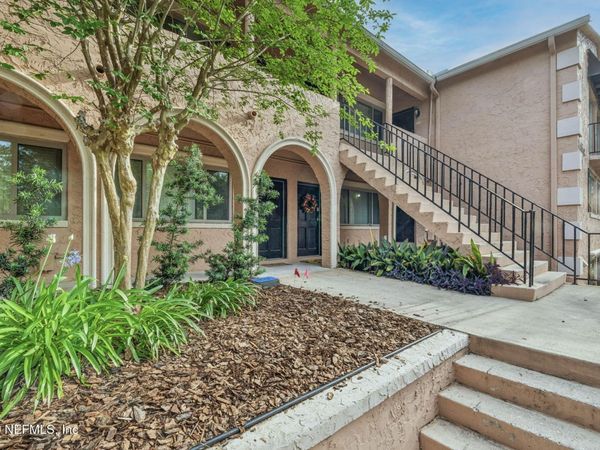 5375 ORTEGA FARMS Boulevard, Unit 510, Jacksonville, FL 32210