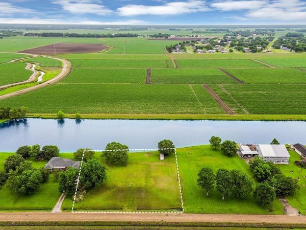 Labiche Road, New Iberia, LA 70560