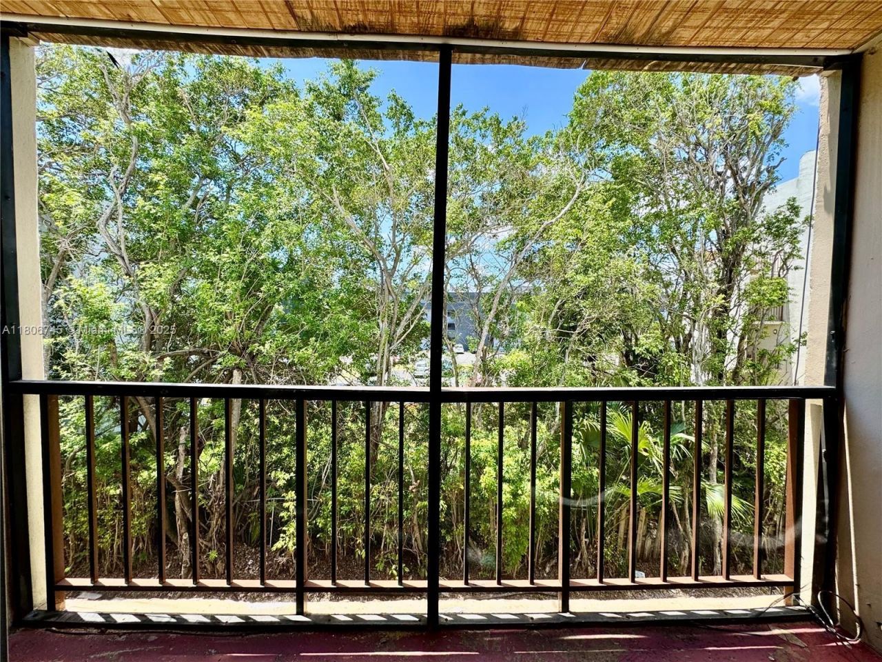 8810 Fontainebleau Blvd, Unit 318, Miami, FL 33172 Photo