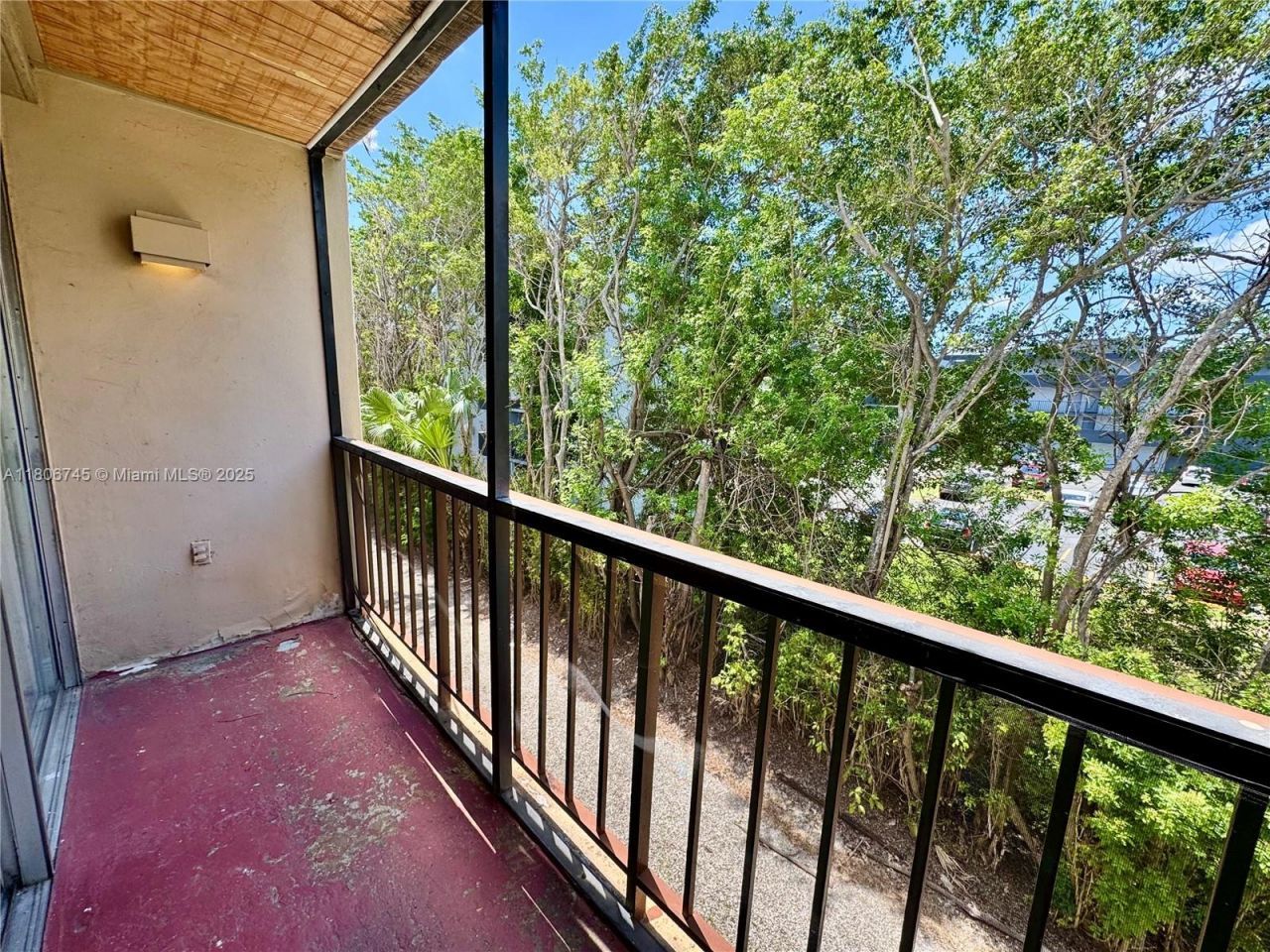 8810 Fontainebleau Blvd, Unit 318, Miami, FL 33172 Photo