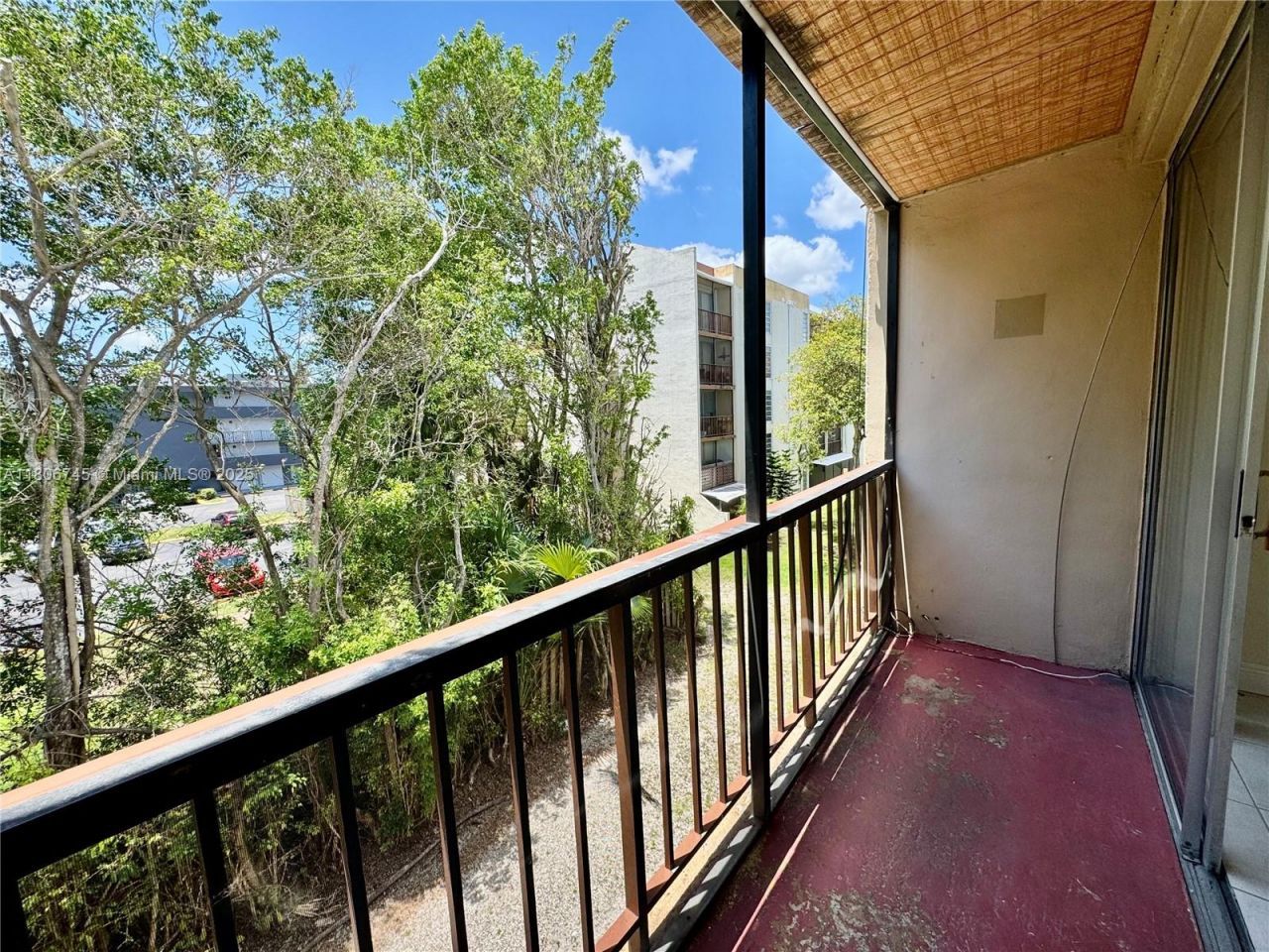 8810 Fontainebleau Blvd, Unit 318, Miami, FL 33172 Photo