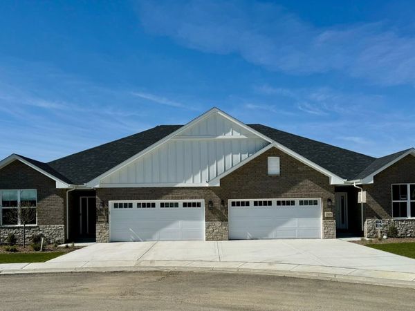 15949 Prairie View Court, Unit T5, New Lenox, IL 60451