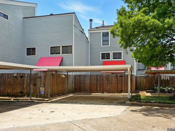 8416 E Cypress Point Ct, Saint George, LA 70809