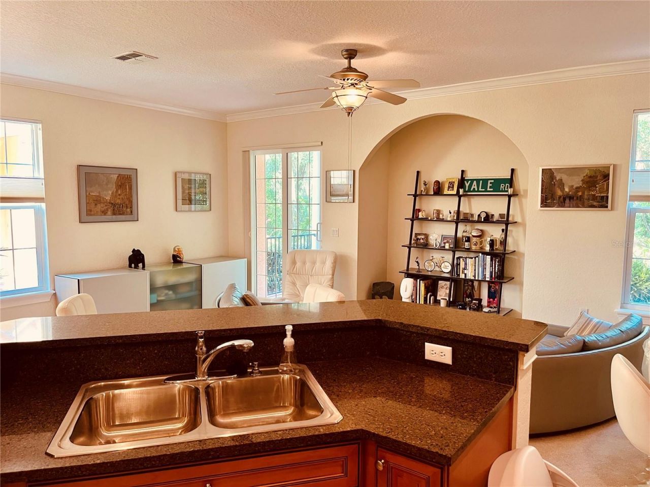 184 Banyan Bay Drive, Saint Petersburg, FL 33705 Photo