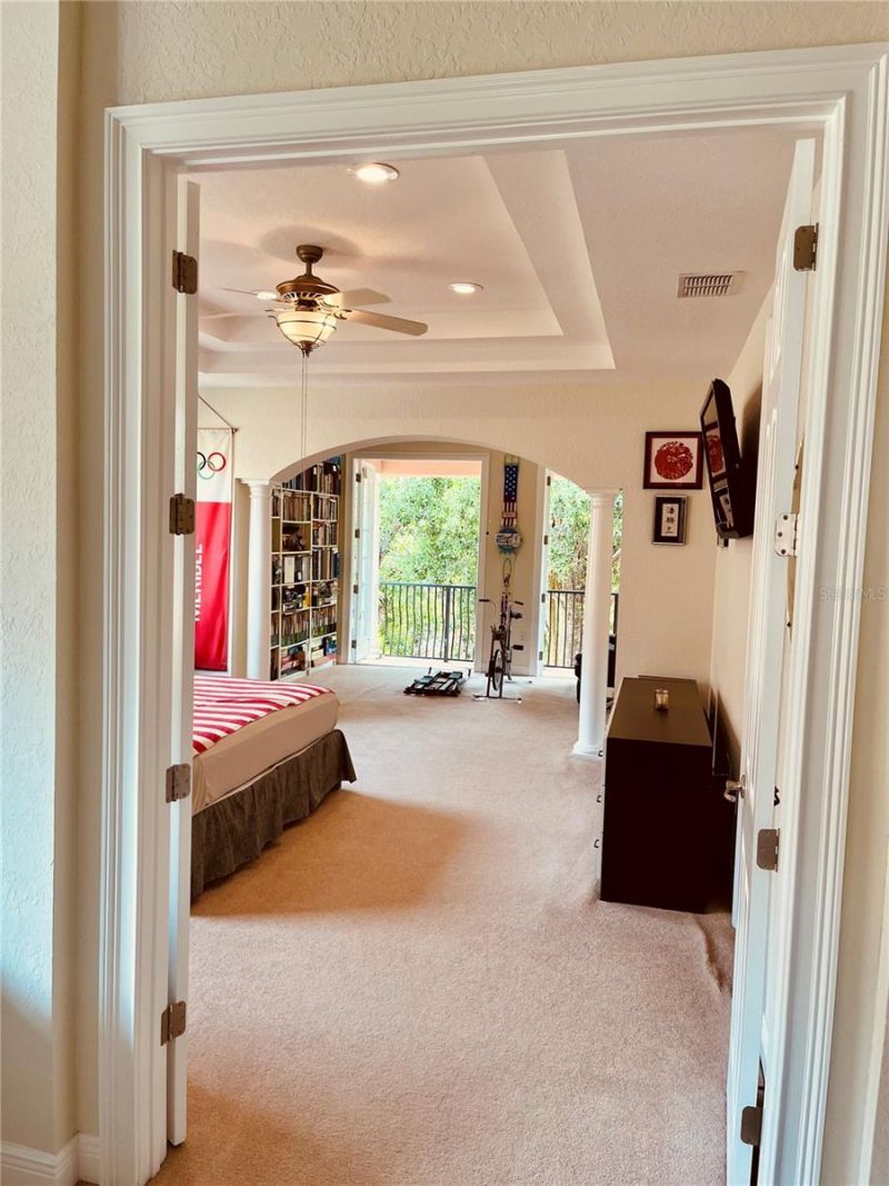 184 Banyan Bay Drive, Saint Petersburg, FL 33705 Photo