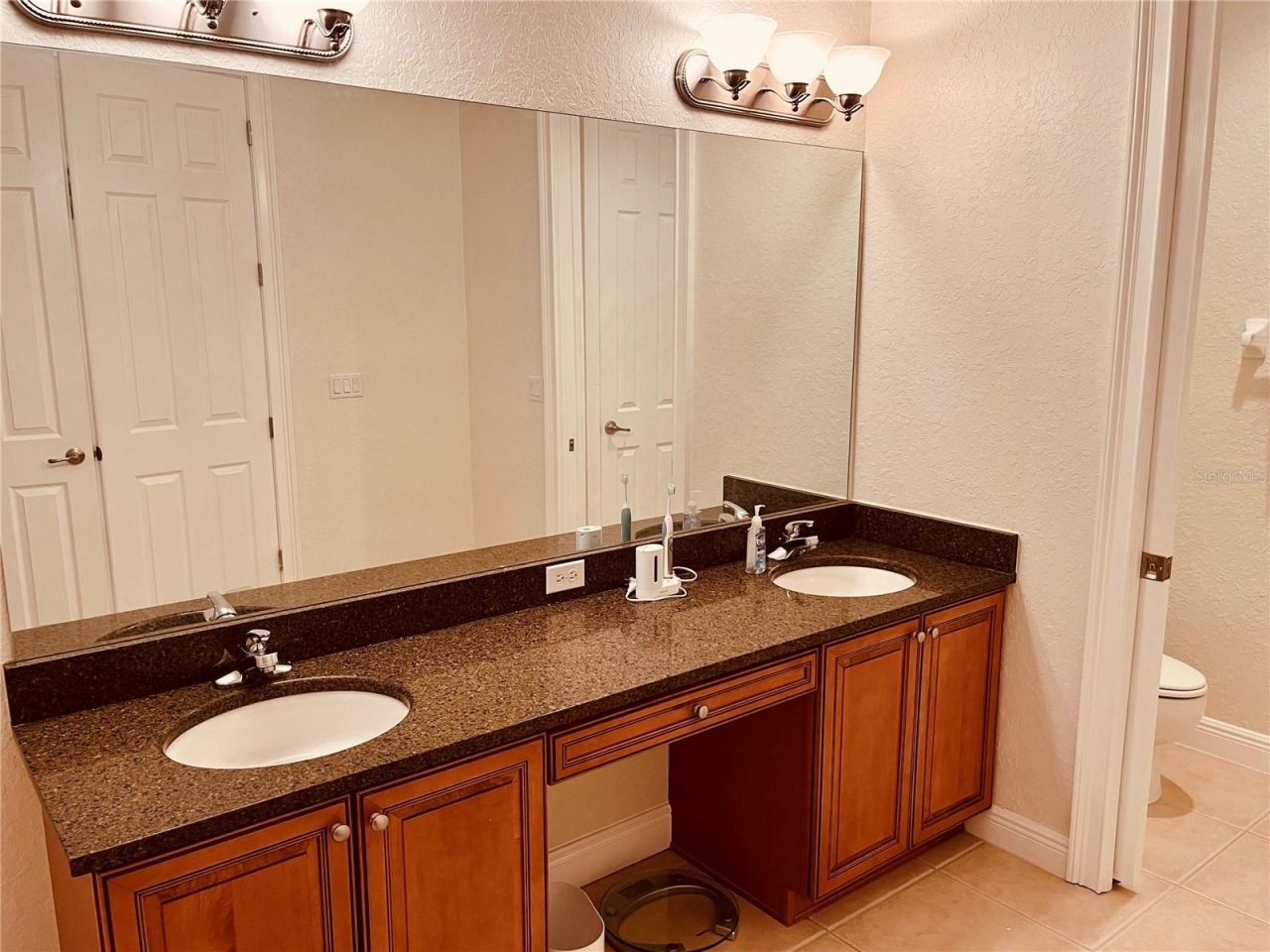 184 Banyan Bay Drive, Saint Petersburg, FL 33705 Photo