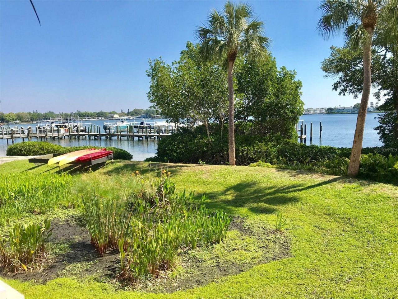 184 Banyan Bay Drive, Saint Petersburg, FL 33705 Photo