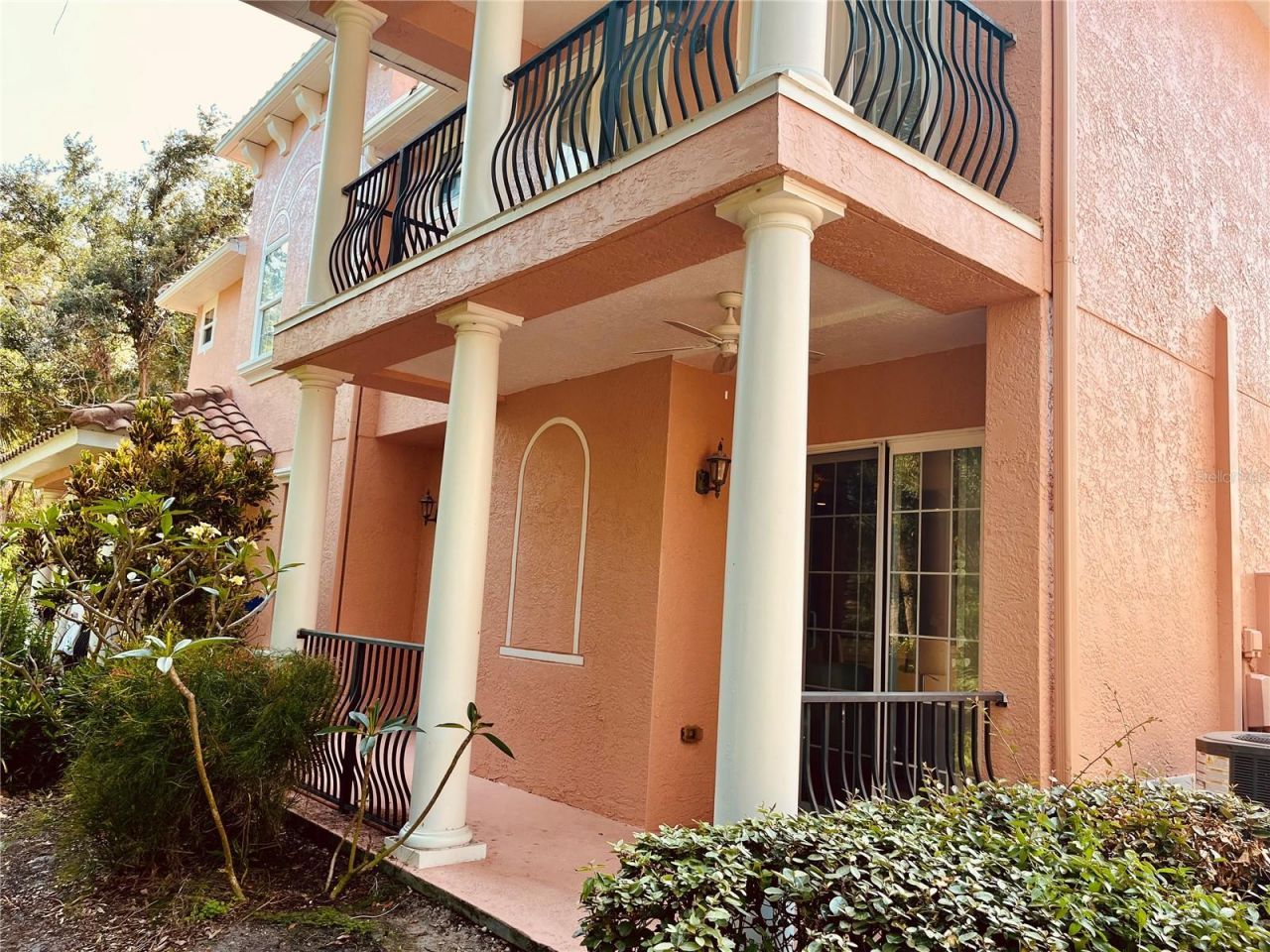 184 Banyan Bay Drive, Saint Petersburg, FL 33705 Photo