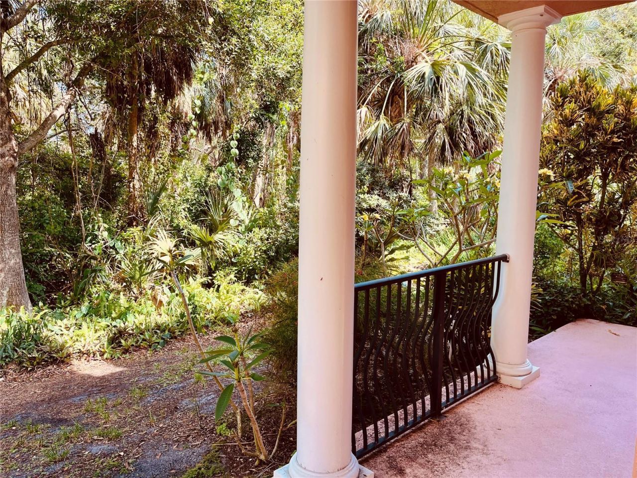 184 Banyan Bay Drive, Saint Petersburg, FL 33705 Photo