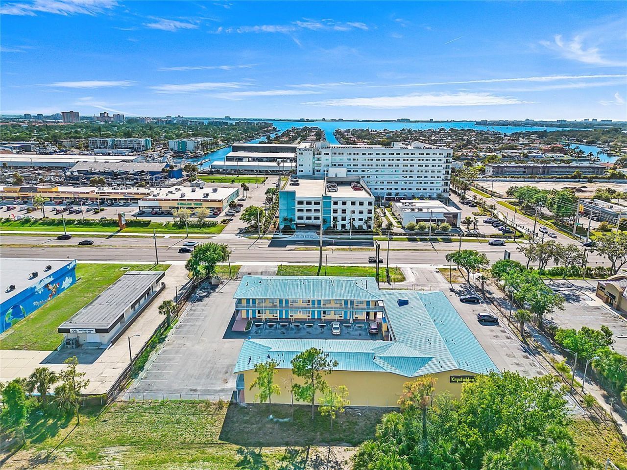 4600 34th Street S, Saint Petersburg, FL 33711 Photo