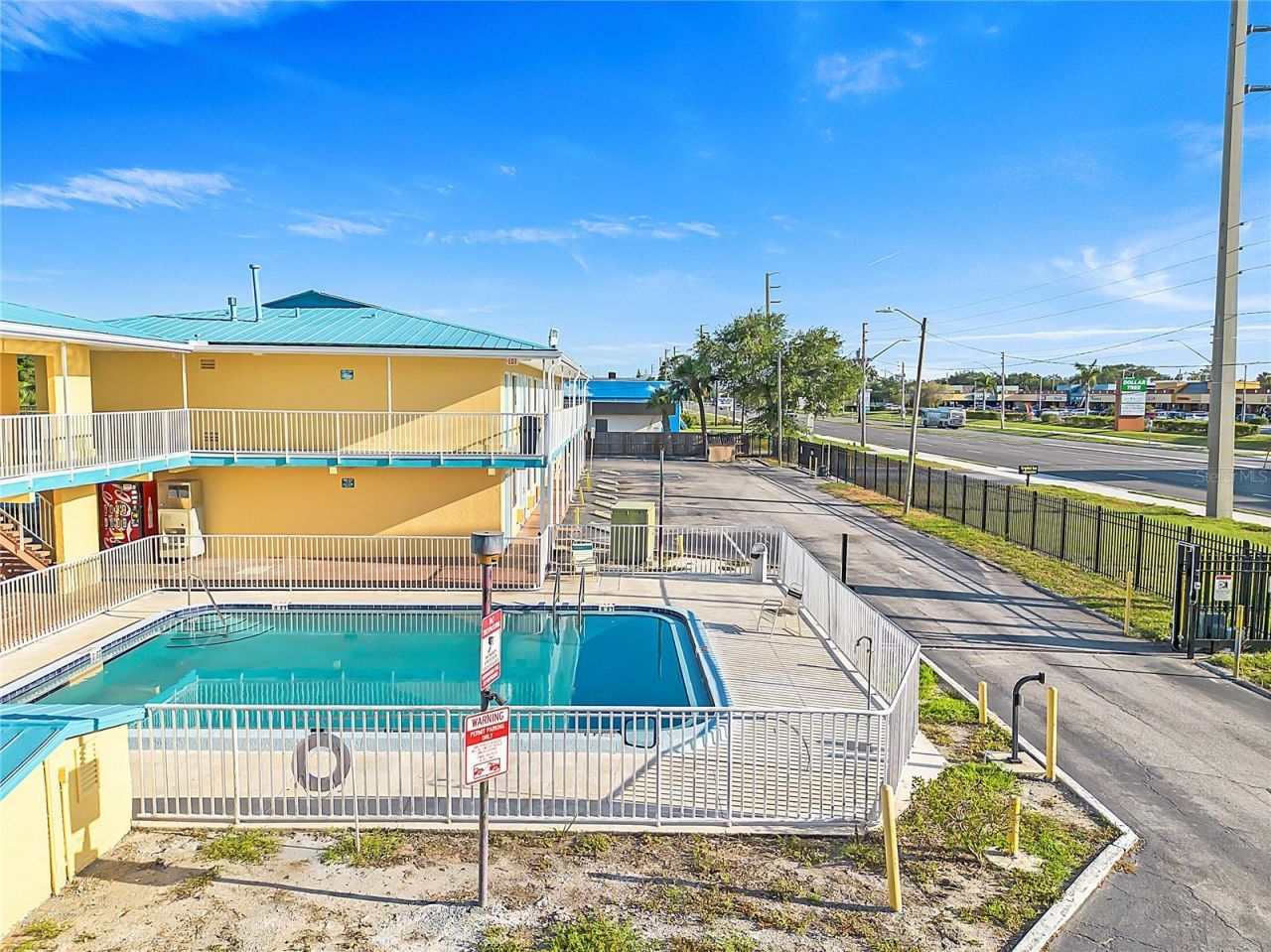 4600 34th Street S, Saint Petersburg, FL 33711 Photo