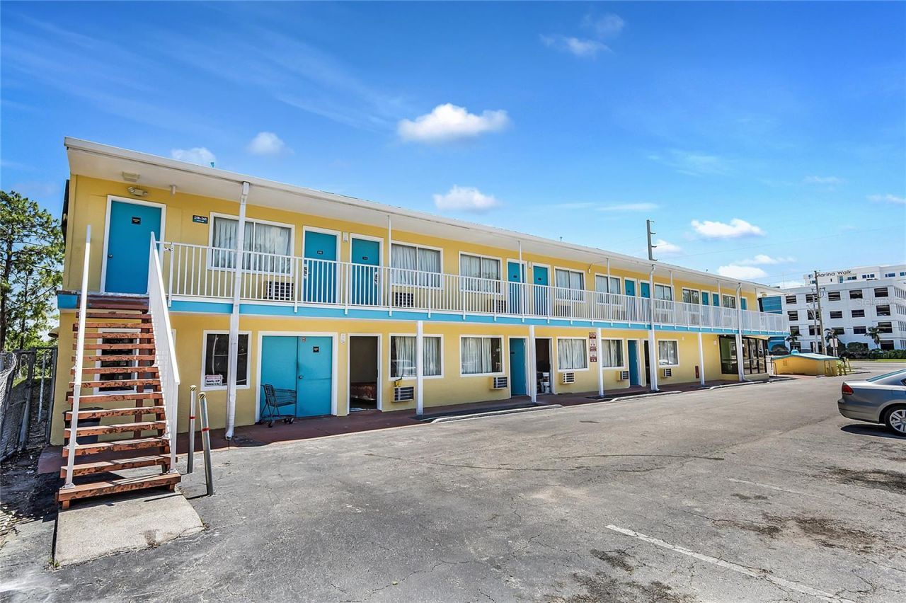 4600 34th Street S, Saint Petersburg, FL 33711 Photo