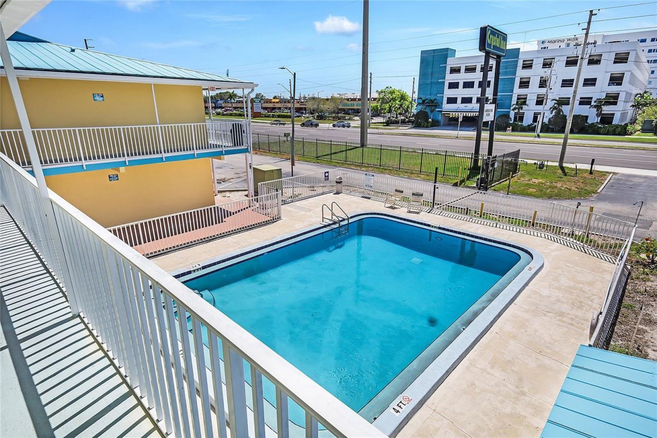 4600 34th Street S, Saint Petersburg, FL 33711 Photo