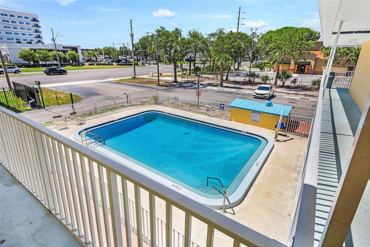 4600 34th Street S, Saint Petersburg, FL 33711 Photo