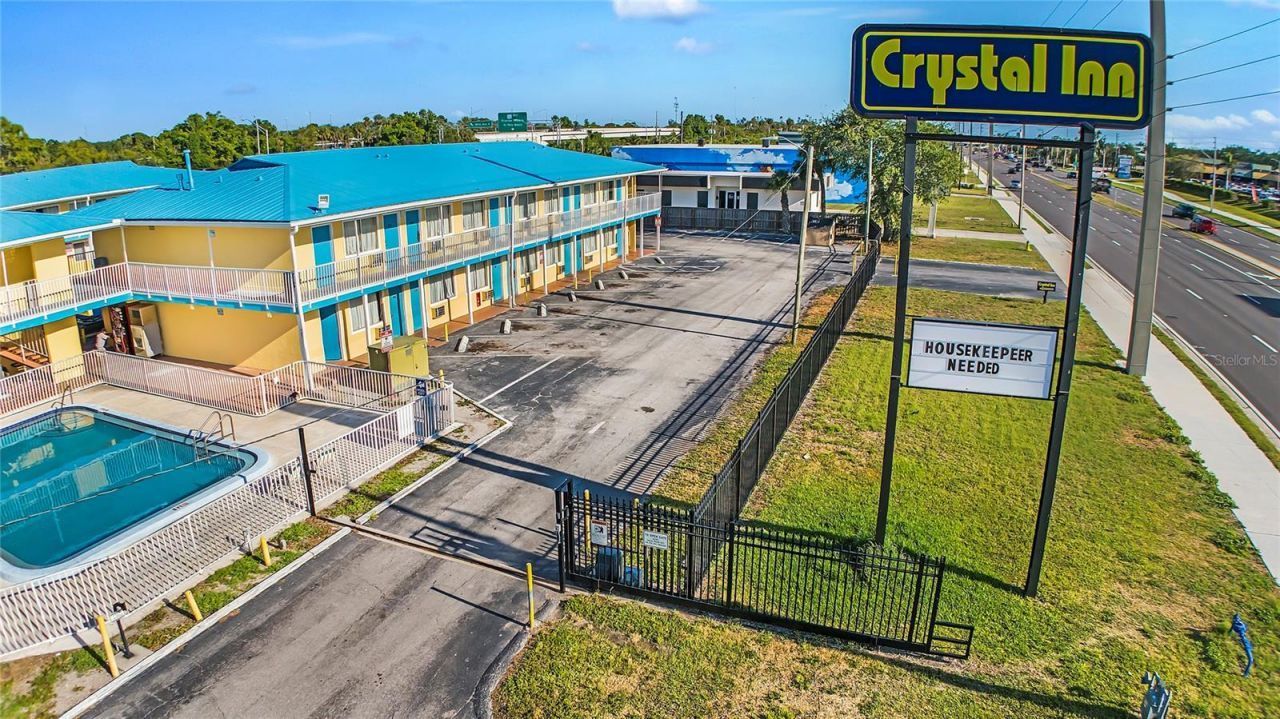 4600 34th Street S, Saint Petersburg, FL 33711 Photo