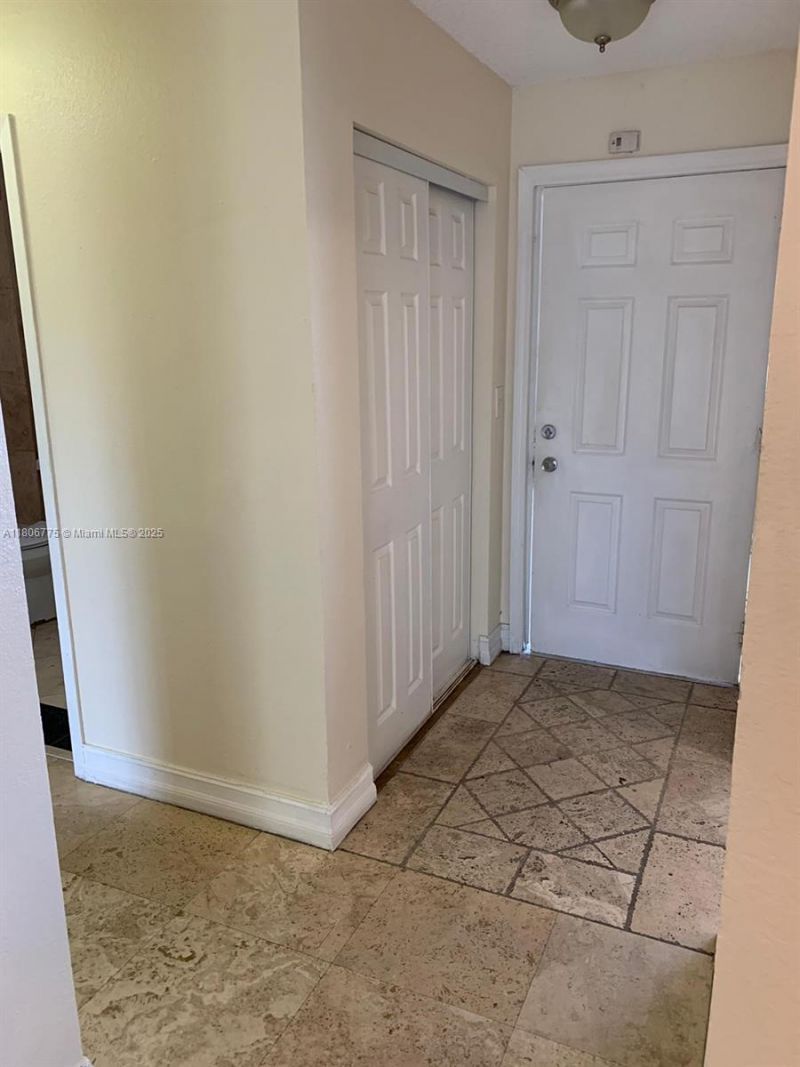 505 NW 177th St, Unit 211, Miami Gardens, FL 33169 Photo