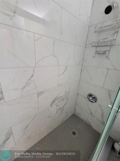 800 SW 11th Avenue, Unit 17, Hallandale Beach, FL 33009 Photo