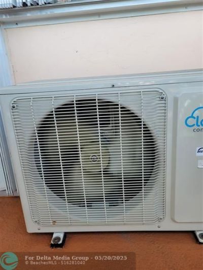 800 SW 11th Avenue, Unit 17, Hallandale Beach, FL 33009 Photo