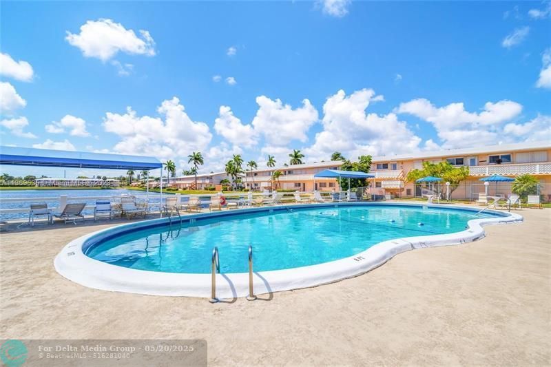 800 SW 11th Avenue, Unit 17, Hallandale Beach, FL 33009 Photo