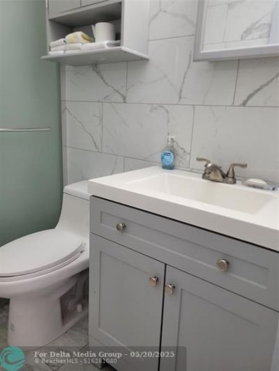 800 SW 11th Avenue, Unit 17, Hallandale Beach, FL 33009 Photo