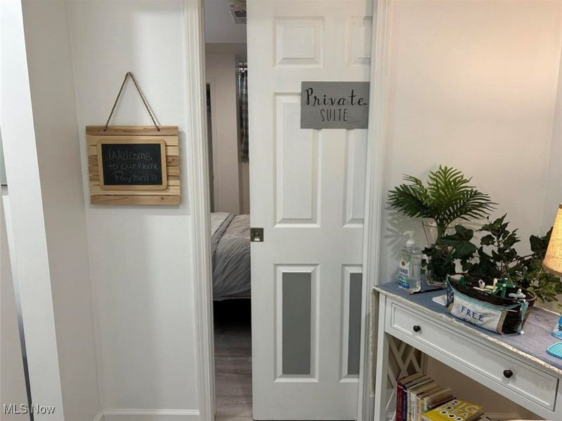 180 Elizabeth Parkway, Akron, OH 44304 Photo 13