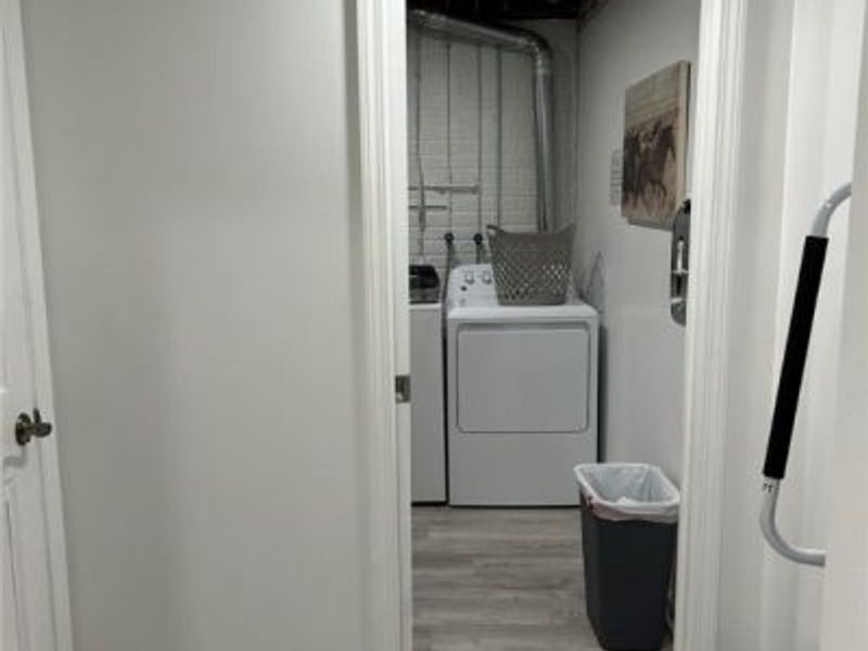 180 Elizabeth Parkway, Akron, OH 44304 Photo 22