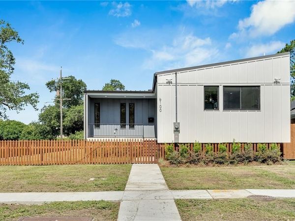 6100 DUPLESSIS Street, New Orleans, LA 70122