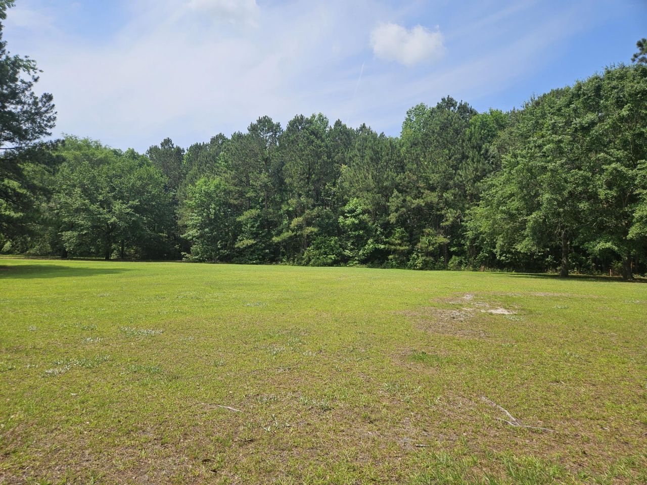 141 Woodlake Drive Photo 2