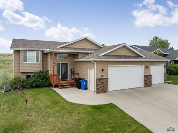 137 SAVOY CIRCLE, RAPID CITY, SD 57701