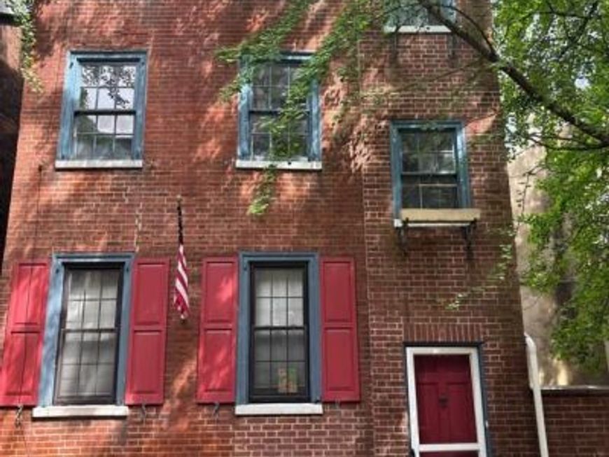 105 N Mole Street, Philadelphia, PA 19102 Main Photo