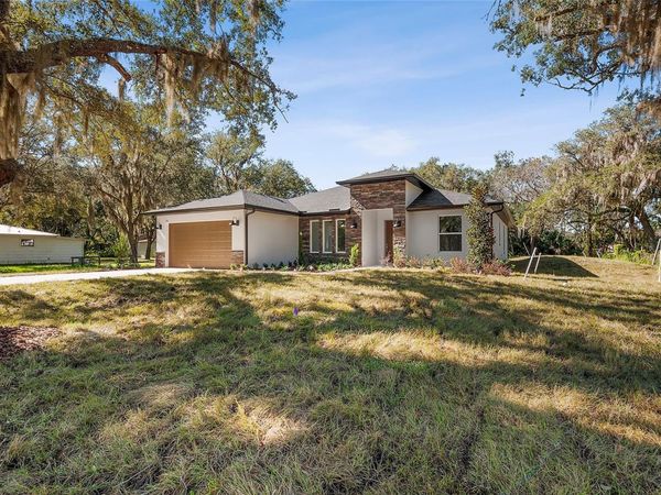 304 N JUNGLE ROAD, GENEVA, FL 32732