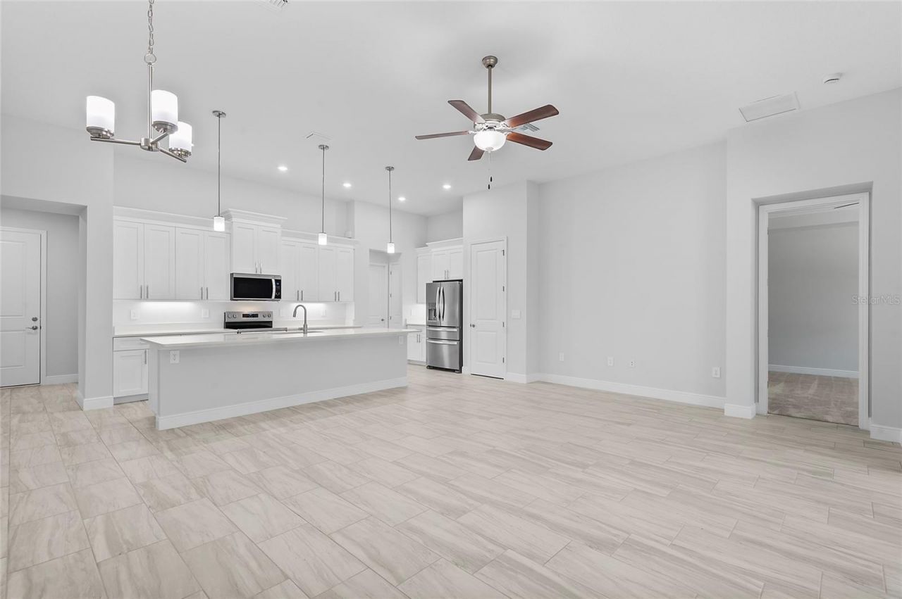 304 N Jungle Road, Geneva, FL 32732 Photo