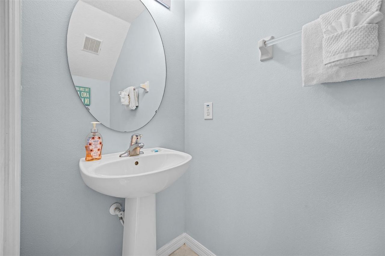 321 Rosso Drive, Davenport, FL 33837 Photo