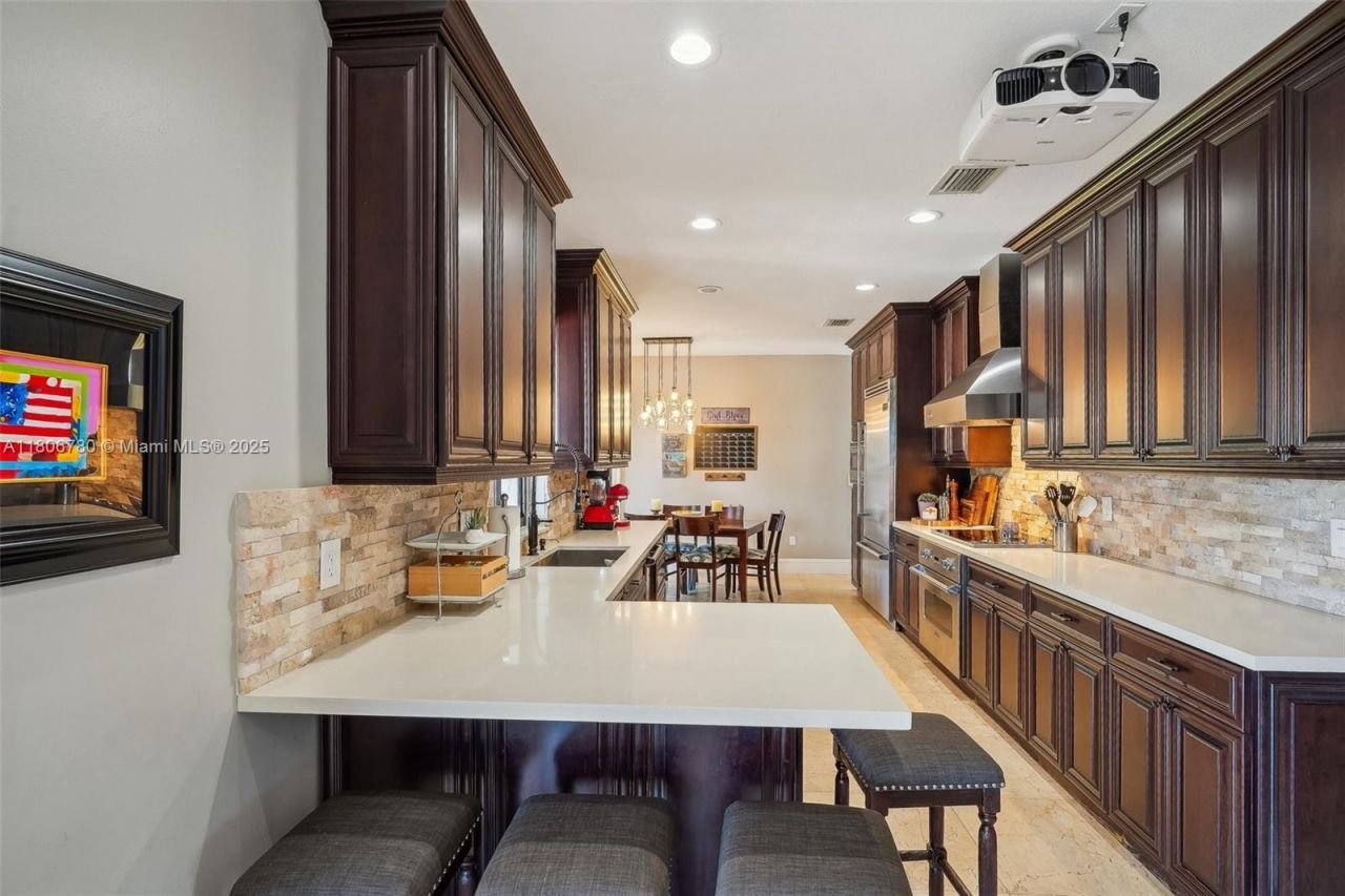 11898 SW 74th Ter, Miami, FL 33183 Photo