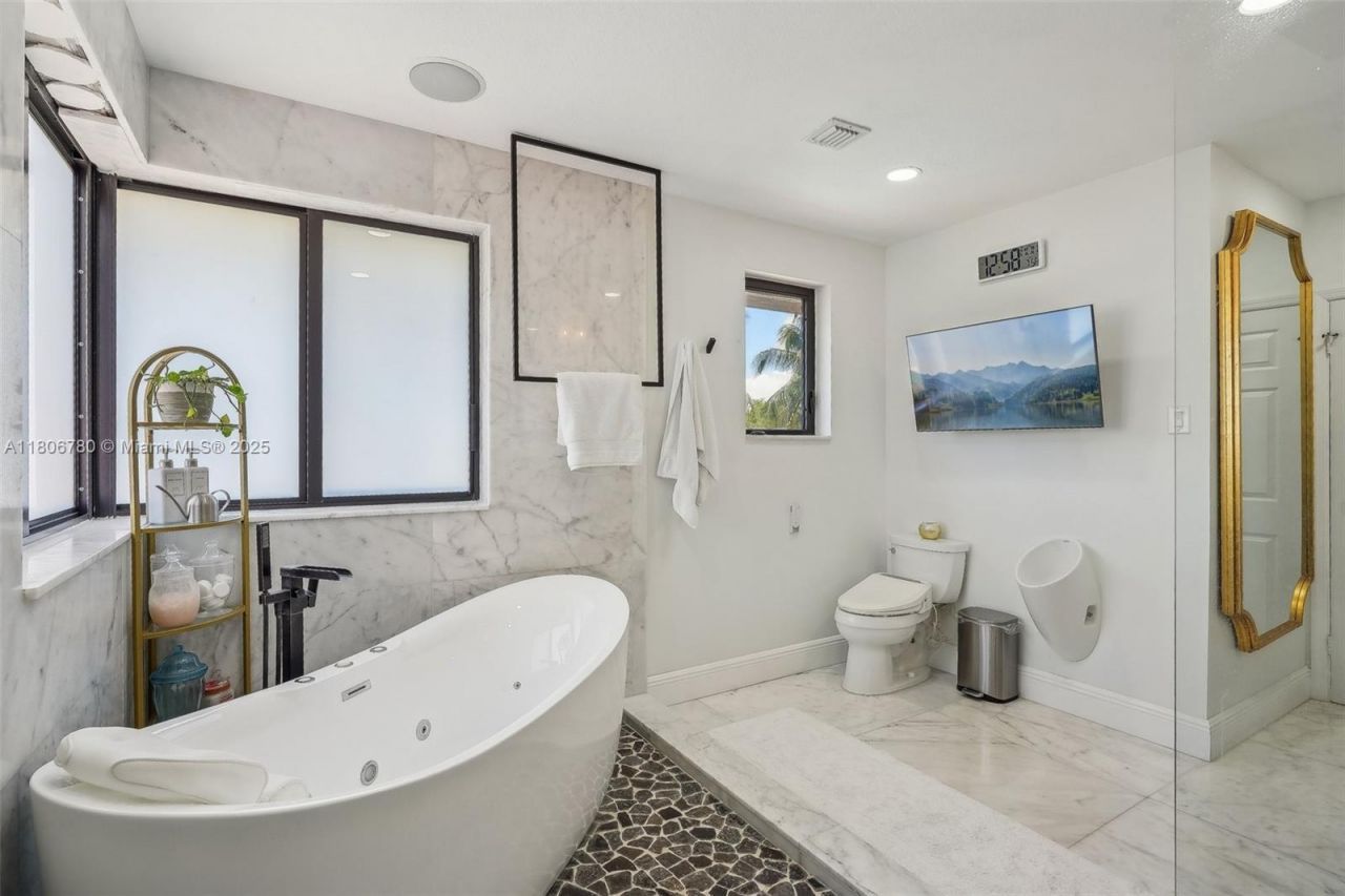 11898 SW 74th Ter, Miami, FL 33183 Photo