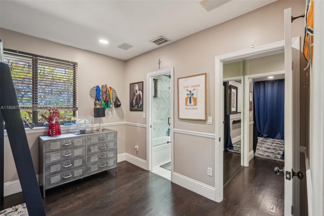 11898 SW 74th Ter, Miami, FL 33183 Photo