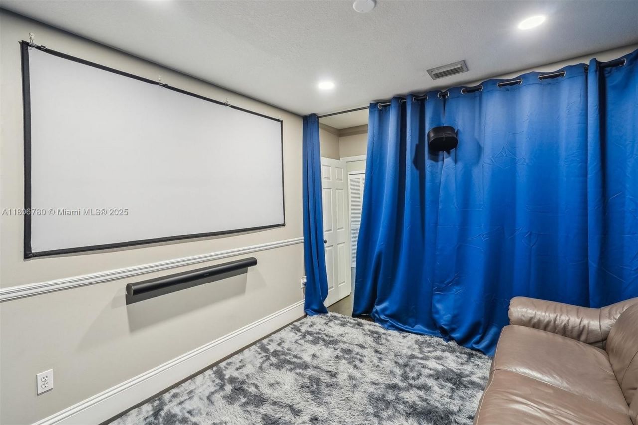 11898 SW 74th Ter, Miami, FL 33183 Photo