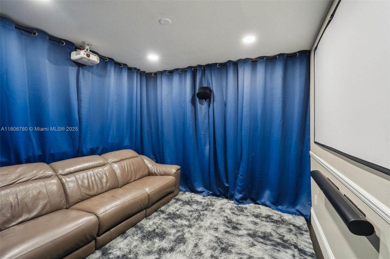 11898 SW 74th Ter, Miami, FL 33183 Photo