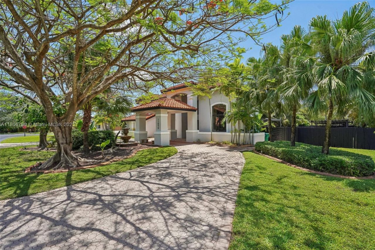 11898 SW 74th Ter, Miami, FL 33183 Photo