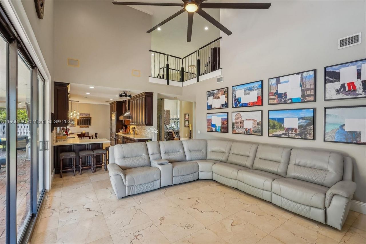 11898 SW 74th Ter, Miami, FL 33183 Photo