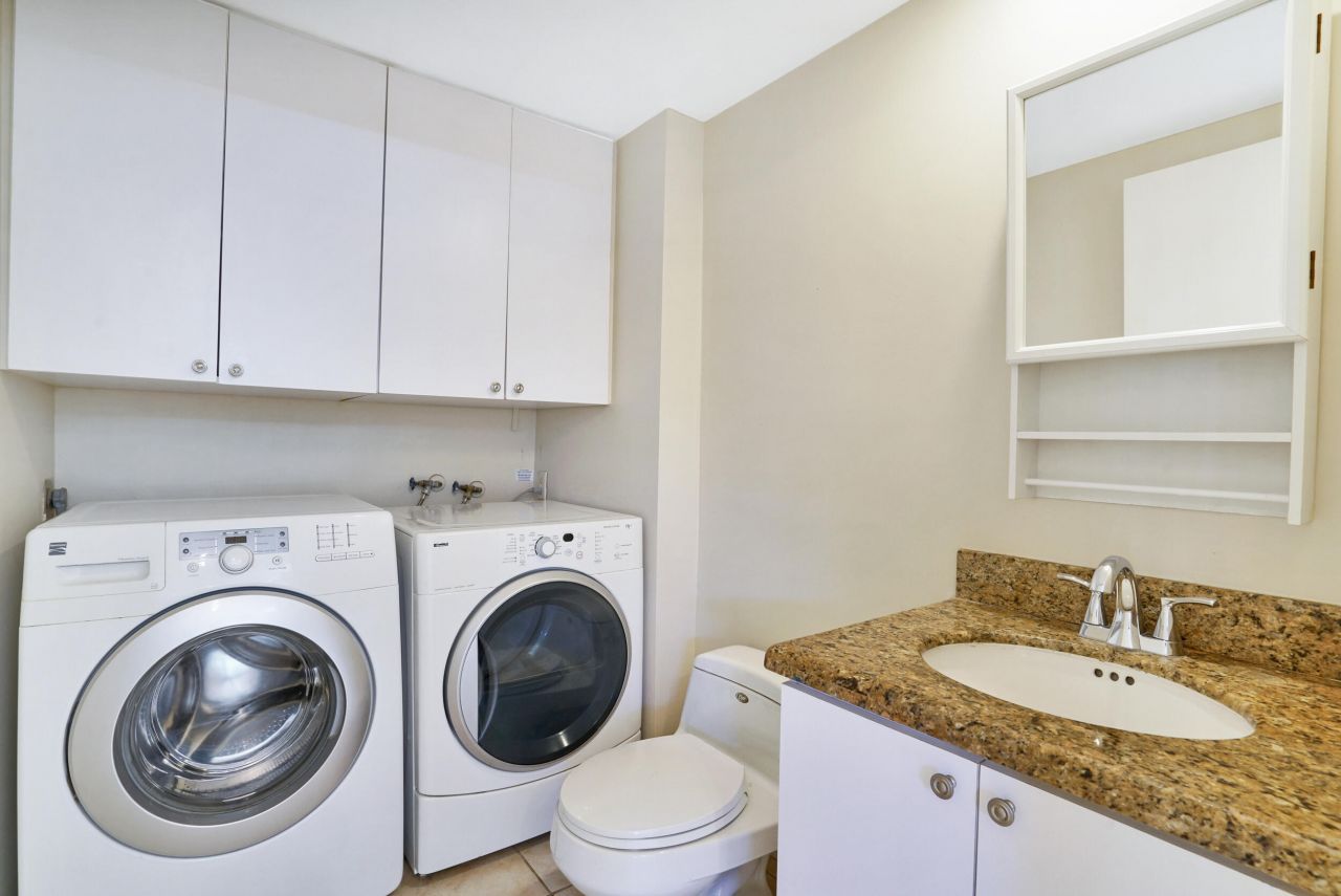 707 7th Terrace, Palm Beach Gardens, FL 33418 Photo