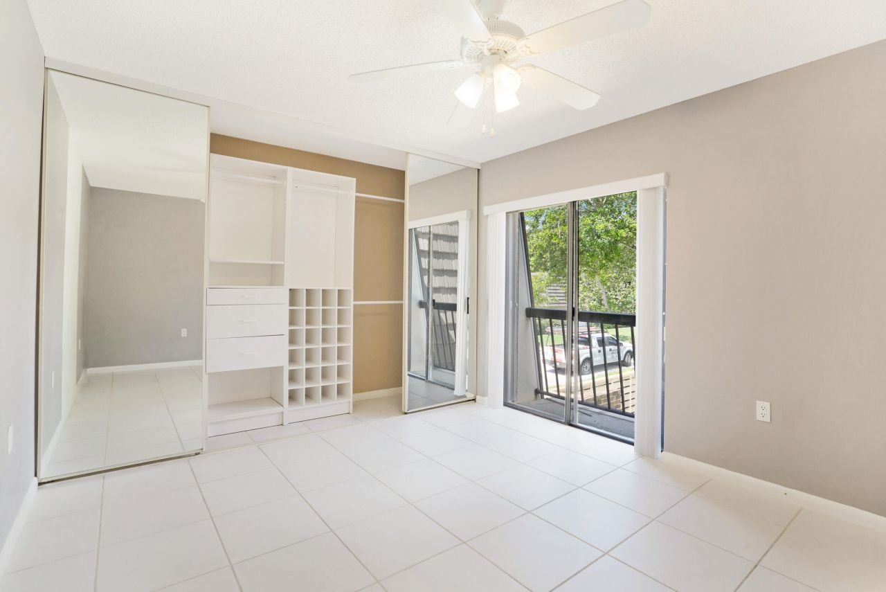 707 7th Terrace, Palm Beach Gardens, FL 33418 Photo