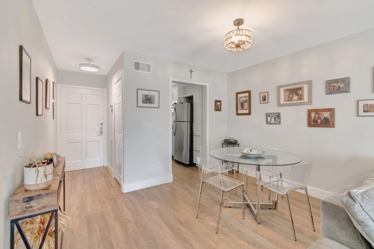 2501 S Ocean Boulevard, Unit 303, Boca Raton, FL 33432 Photo