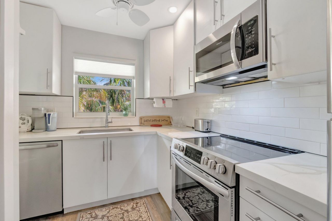 2501 S Ocean Boulevard, Unit 303, Boca Raton, FL 33432 Photo