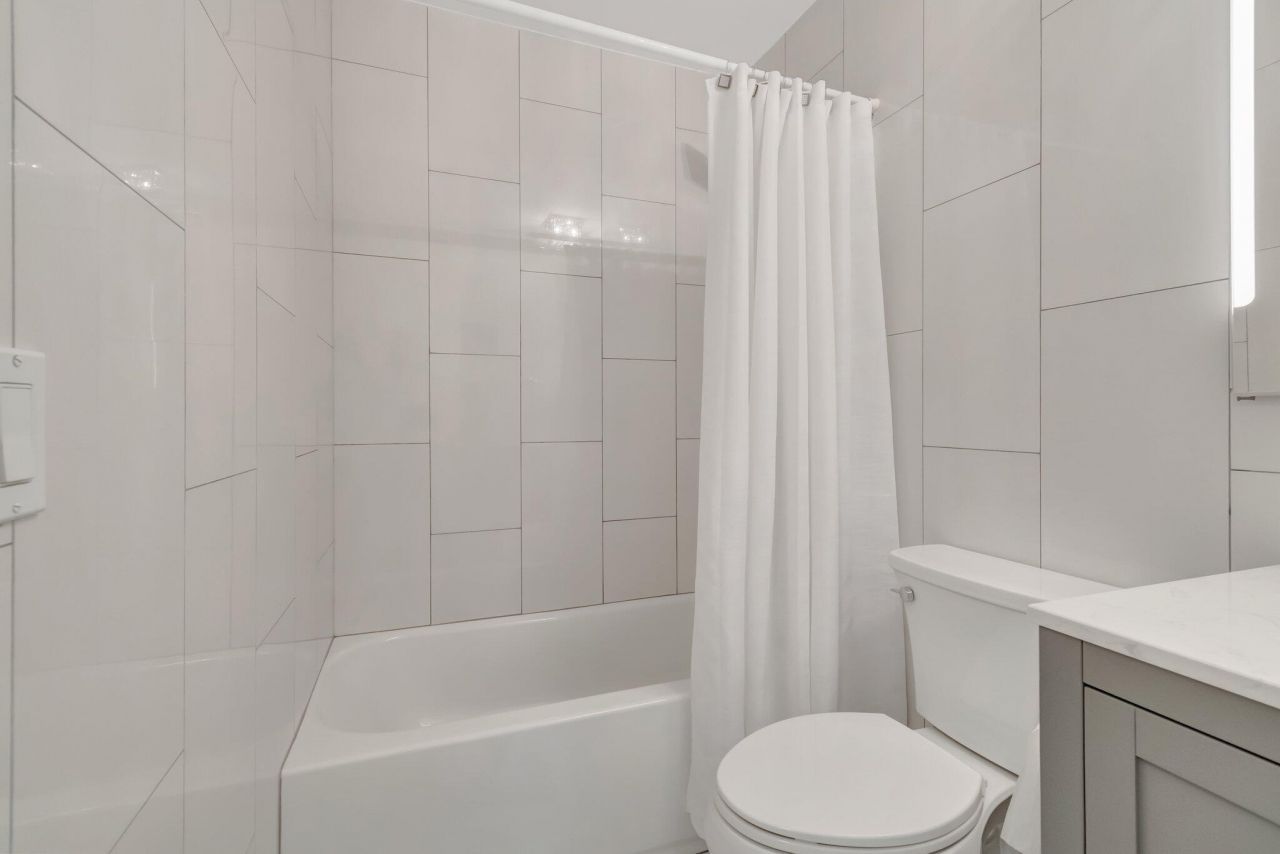 2501 S Ocean Boulevard, Unit 303, Boca Raton, FL 33432 Photo