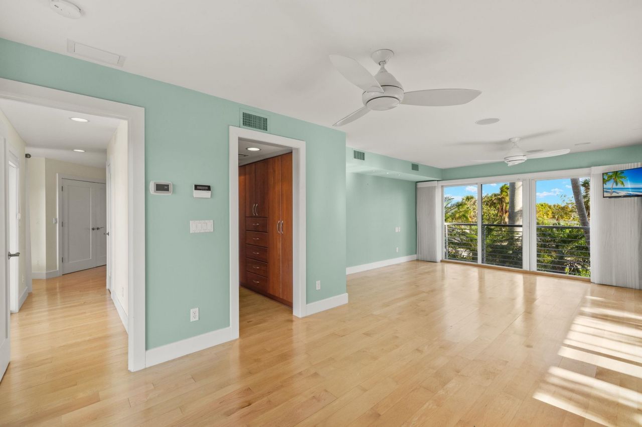 1581 San Carlos Bay Dr, Sanibel, FL 33957 Photo